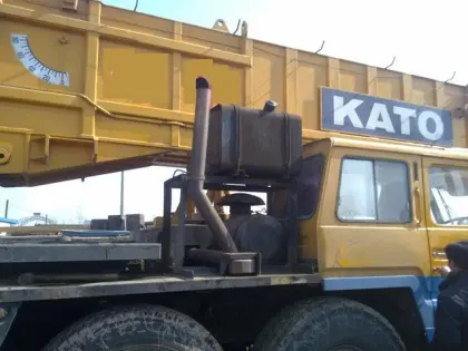 Used 160 Ton Kato Truck Crane
