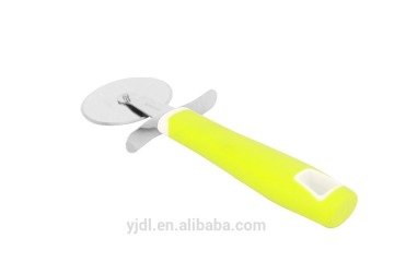 2015 high quality Plastic handle stainless steel pizza cutter