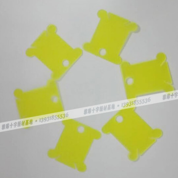 Wholesale winding thread board colorful thread get stuck plastic sewing tools embroidery cross stitch card thread bobbin