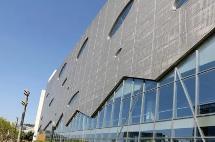Atomic Silver Aluminum Fiberglass Curtain Wall