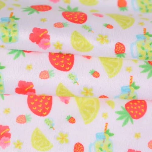 Wholesale No MOQ Strawberry Print Polyester Minky Plush Fabric for Baby Blanket