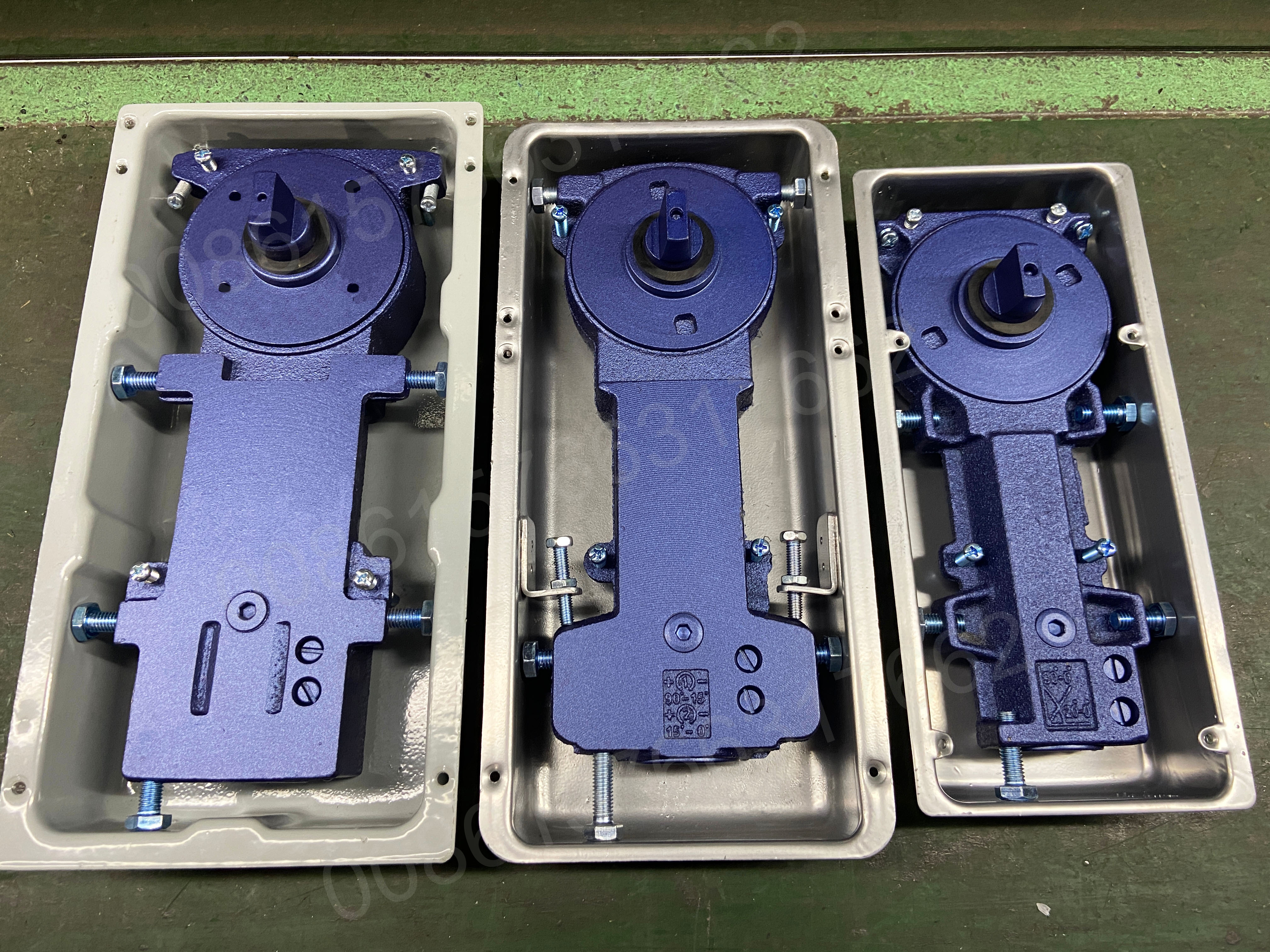 dorma floor spring price