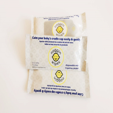 Lingettes exfoliantes avec lingettes pour bébé à l&#39;avocat