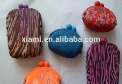 mass production printed leopard stripe and beautiful floralpattern silicone smart wallet