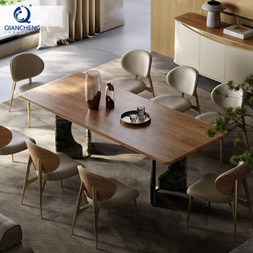 Qiancheng Moderne hedendaagse roestvrijstalen marmeren voetstuk eettafel set met levende rand houten top