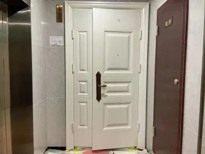 High - tech Entrance Security Door