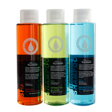 La fabbrica personalizza lo shampoo per cani professionale