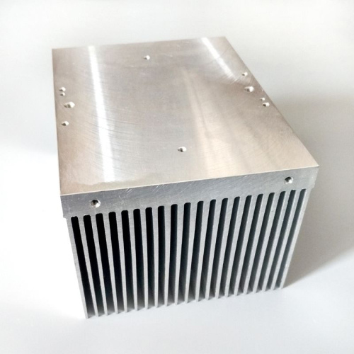 Экструзия алюминиевого радиатора