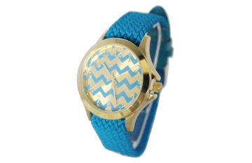 Adult 1 Atm Waterproof Quartz Watch Wave Dial With Flexible Nylon Strap