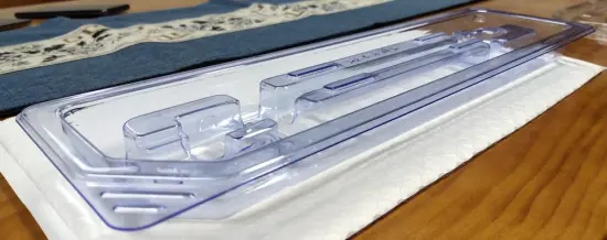 Customized plastic blister tray for medical use