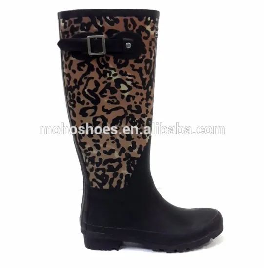 2015New Fashion rain boots
