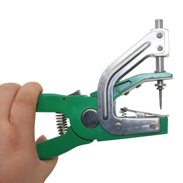 Top Quality Plier Animal Husbandry Tool: Ear Tag Pliers for Swine, Cow, Sheep, and Rabbit