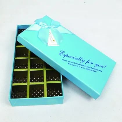 Fancy Heart Shaped Chocolate Box Packing