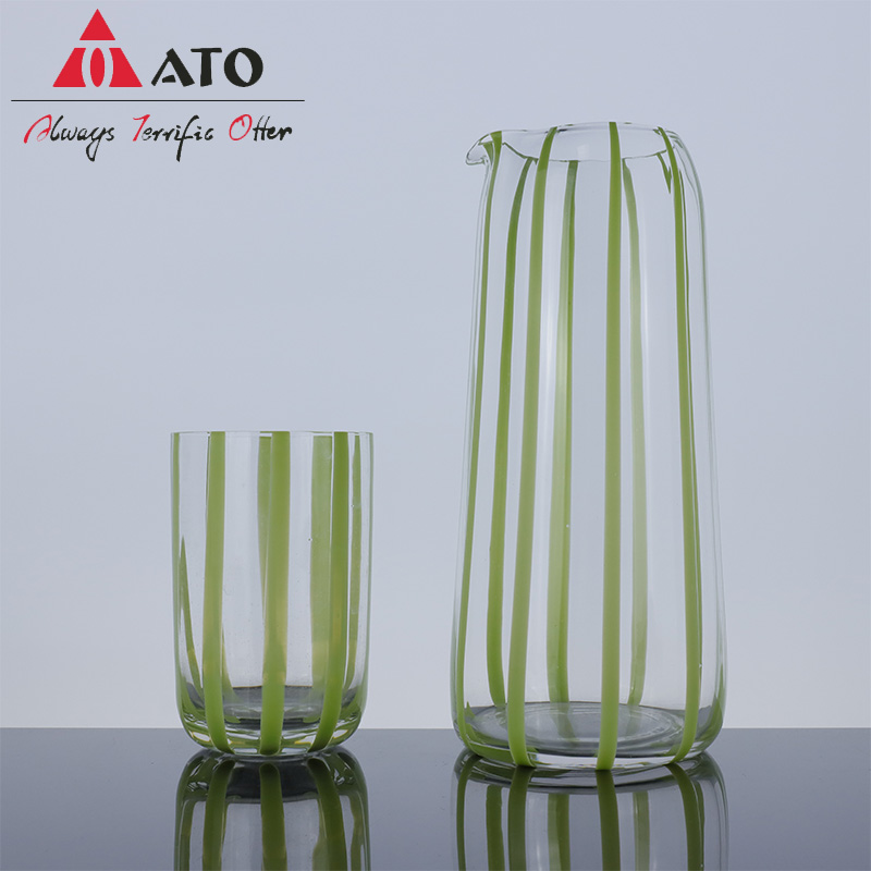 Customized Colored Stripes Borosilicate Glass Water Pitcher