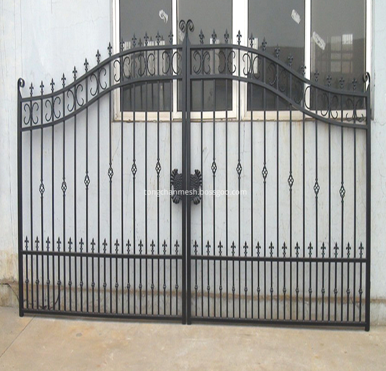 Powdered Coated Art Iron Garden Fencing