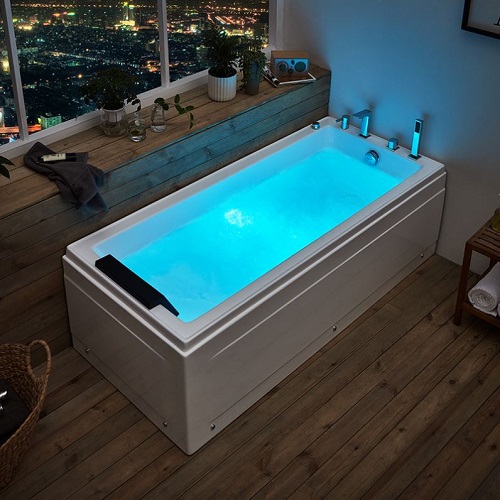 Spa Bathtub with Massage Jets