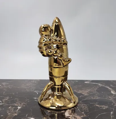 2023 Modern Ceramic Rocket & Astronaut Statue - Golden Personalized Home Decor