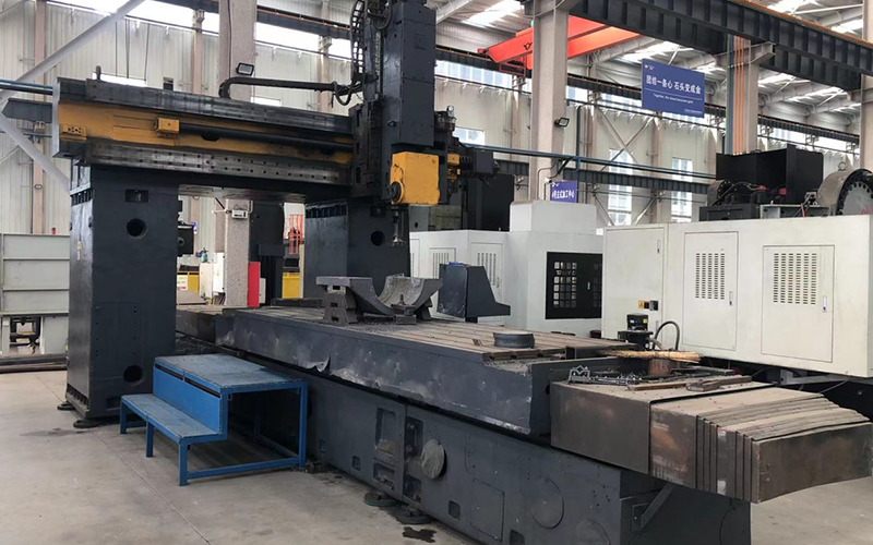 CNC gantry boring and milling machine7-1