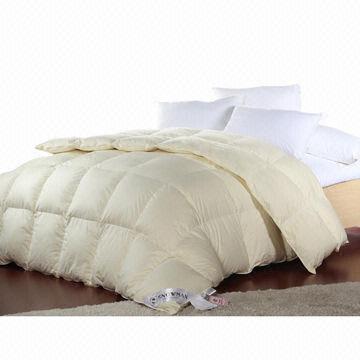 White Goose Down Comforter (Autumn and Winter)