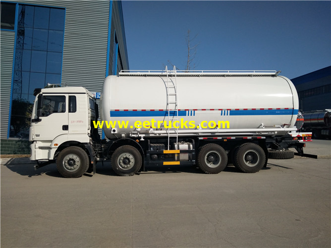 8x4 Dry Pneumatic Delivery Trucks