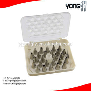 Most popular 26-piece decorating tube set