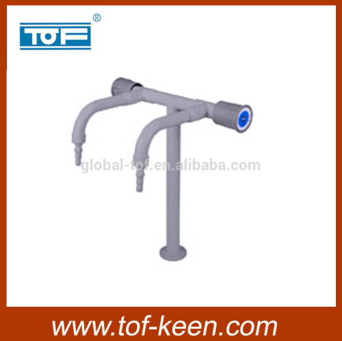 Hot sale lab furniture double outlet faucet