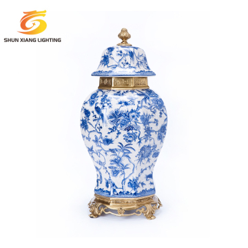Wholesale Luxury Vintage Blue and White Ceramic & Porcelain Sets with Brass Urns and Jars