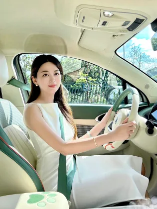 Ora Good Cat: Cute Small Electric Car with Long Range 405km