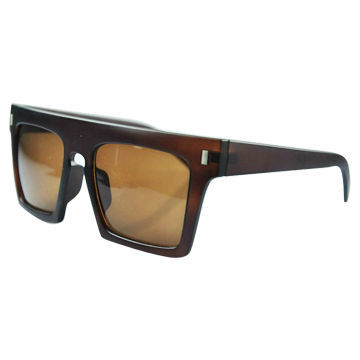 Stylish plastic men's sunglasses, good design and hot selling, various stylish designs are available