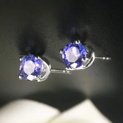 18K White Gold Inlaid Natural Tanzanite Fashion Earrings