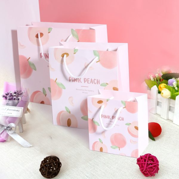 Eco-Friendly Packaging Solutions for Boutique Shopping