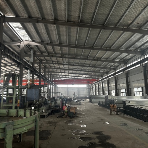 Langlebiges verzinktes Vierkantrohr 20 x 40 x 1,2 mm