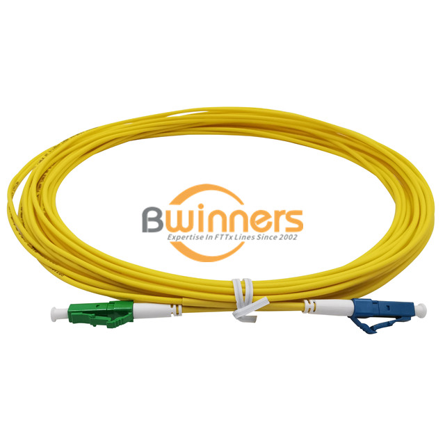 Puente de fibra LC / APC-LC / UPC SM Símplex 0.15dB 2.0mm