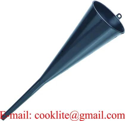 Bensintrakt / Trakt i plast / Plastic oil fuel funnel