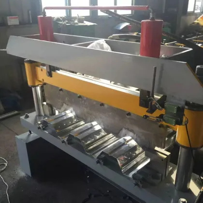 Floor deck shaping line