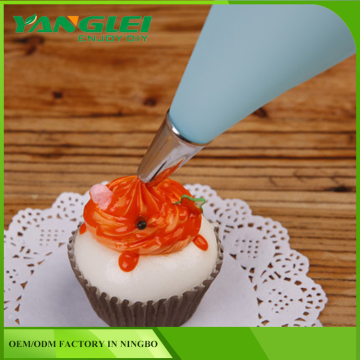 6pcs Icing Piping Nozzles Pastry Tips Cake Sugar craft Decorating Tool Set with Silicone Pastray Bag