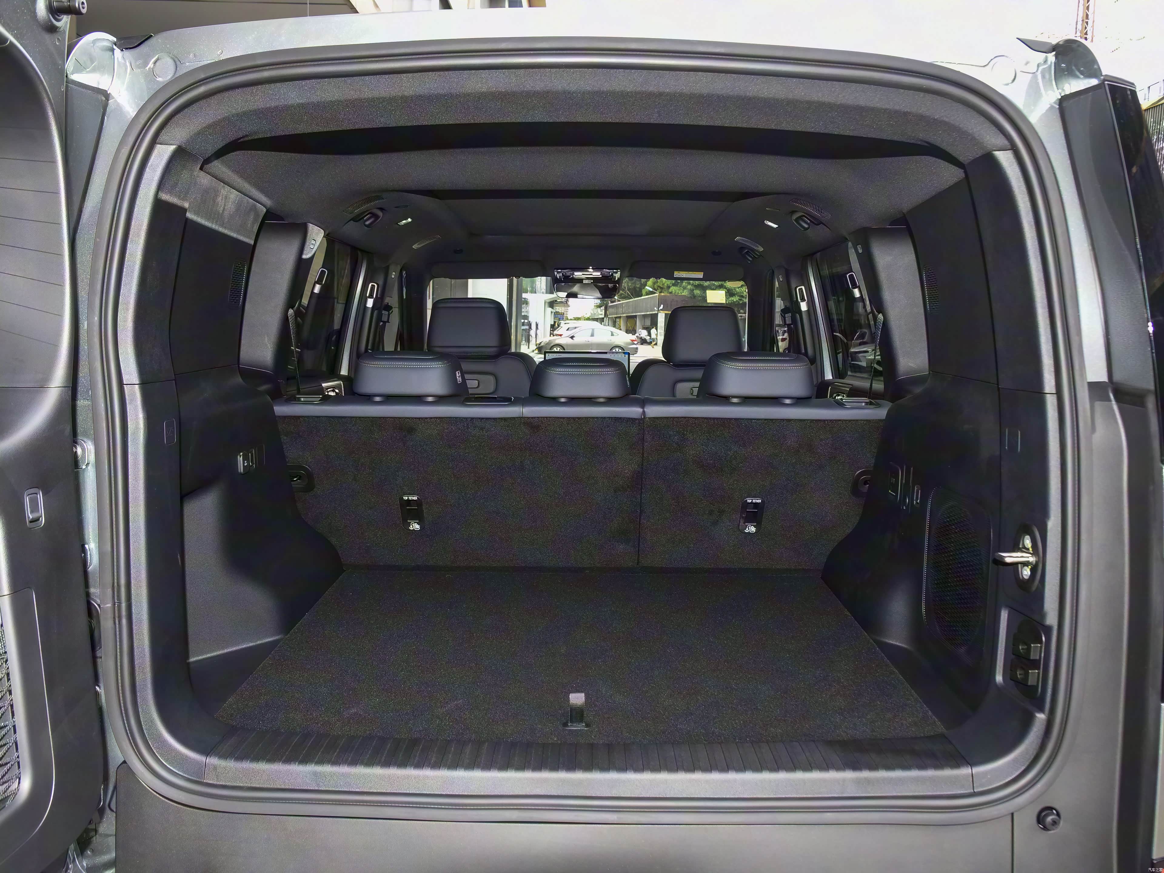 Leopard Titanium 7 -14