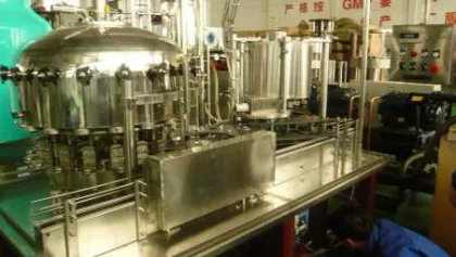 Coca-cola , Sprite Beverage Filling Machine For Pet / Glass Bottle