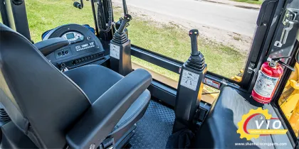 LIUGONG 70kw 8400kg CLG777A backhoe loader with price