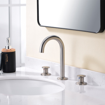 Luxury High Quality 3 Hole Basin Faucet