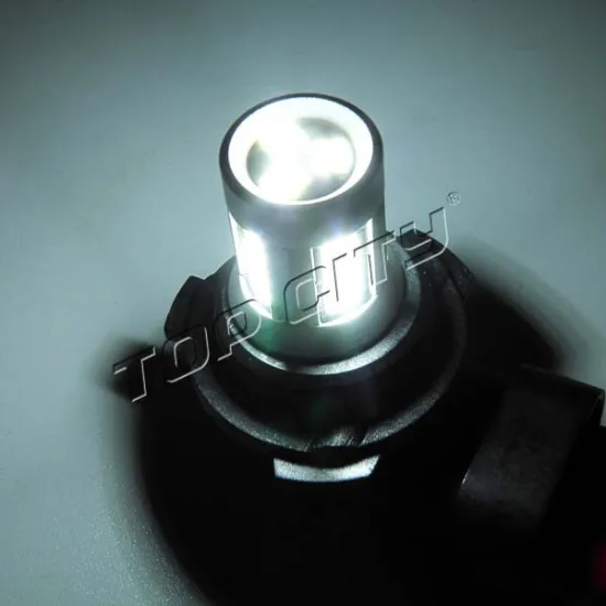 CE&RoHS approved auto led light bulb/9006 socket light bulb/1 year warranty led headlamp