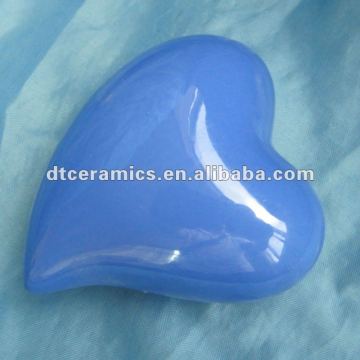 porcleain heart
