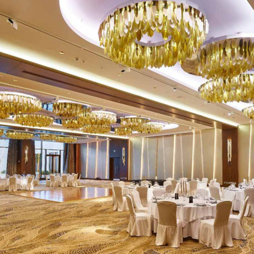 Lustre suspendu en métal de projet de hall d&#39;hôtel de banquet