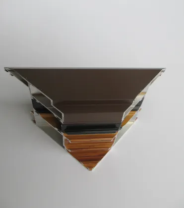 Wood grain aluminum door and window profiles