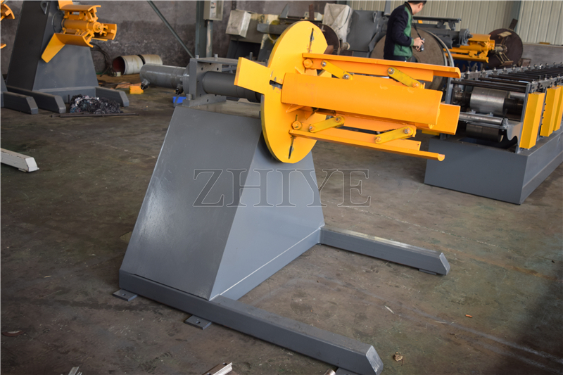 Uncoiler Machine