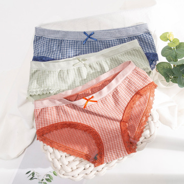 Seamless Breathable Cotton Female Briefs
