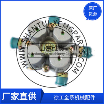 XCMG Crane Parts Four circuit valve 800900013