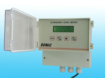 Ultrasonic liquid level meter /water level transducer wireless display