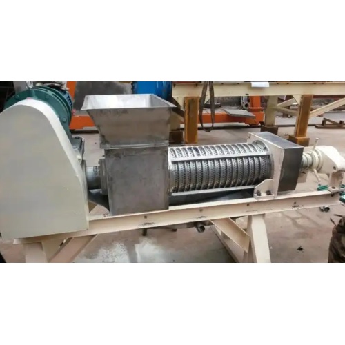 Transportador de parafuso do tipo xyz