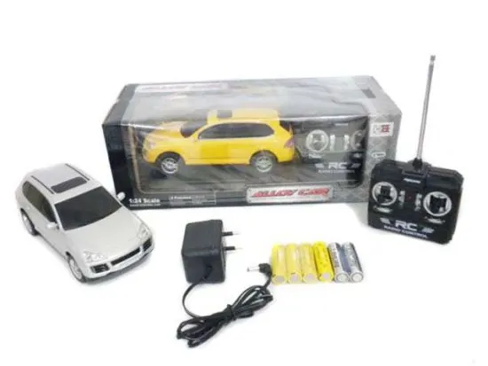DIE CAST R/C CAR